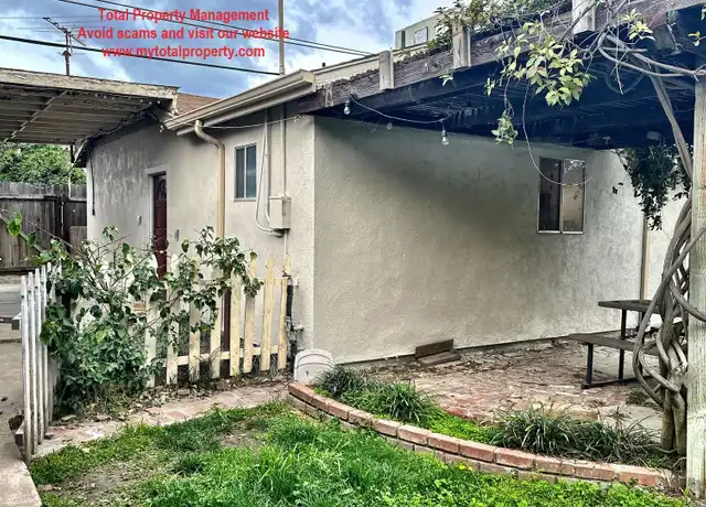 Property at 618 N Gem St, Tulare, CA, 93274, 2 beds, 1 bath, [object Object]