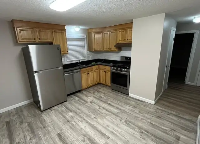 Photo of 101 Upton St, Grafton, MA 01519