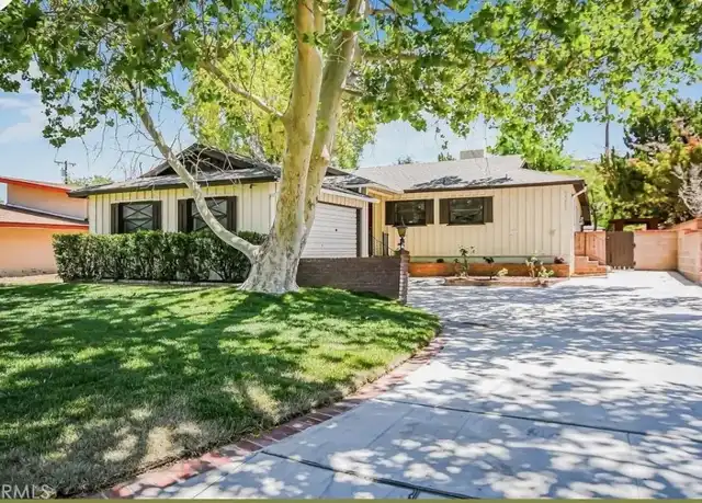 Property at 44446 Loneoak Ave, Lancaster, CA, 93534, 3 beds, 2 baths, [object Object]