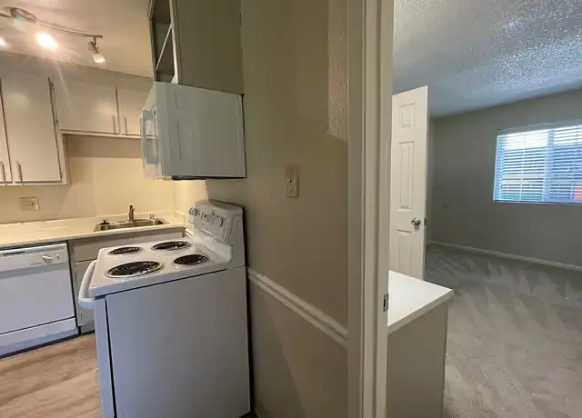 Property at 1616 E St, Sacramento, CA, 95814, 1 bed, 1 bath, [object Object]