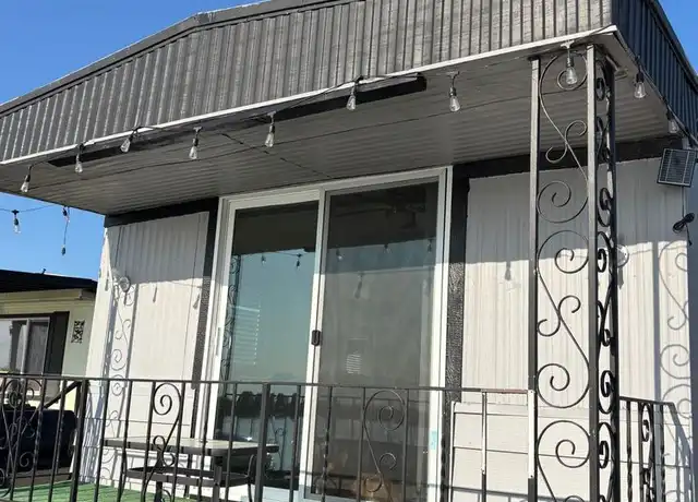 Property at 1908 W Marina Dr #7, Moses Lake, WA, 98837, 2 beds, 1 bath, [object Object]
