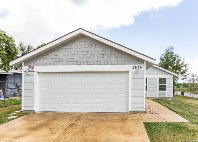 Property at 5534 Painted Horse St, San Antonio, TX, 78242, 2 beds, 2.5 baths, [object Object]