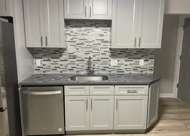 Property at 6 Cherry St Unit 2, Vernon, CT, 06066, 2 beds, 1 bath, [object Object]