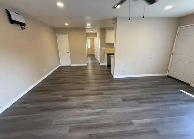 Property at 2690 Anchor Ave, Port Hueneme, CA, 93041, 2 beds, 1 bath, [object Object]