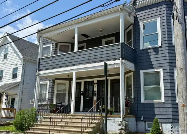 Property at 236 Vine St, Everett, MA, 02149, 3 beds, 1 bath, [object Object]