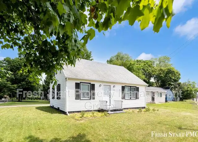 Property at 3110 W Michigan Ave, Kalamazoo, MI, 49006, 4 beds, 1.5 baths, [object Object]
