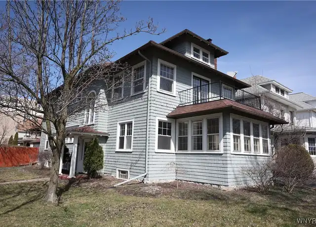 Property at 461 Huntington Ave, Buffalo, NY, 14214, 3 beds, 1 bath, [object Object]