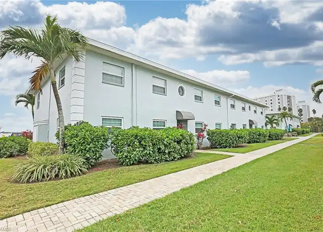 Property at 3326 N Key Dr Unit D5, North Fort Myers, FL, 33903, 1 bed, 1 bath, [object Object]
