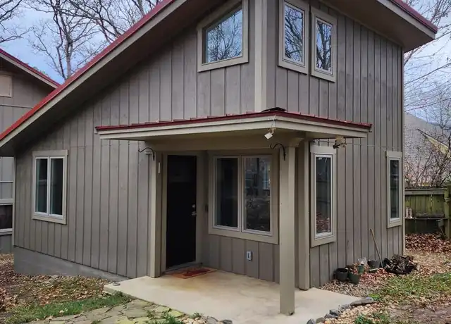 Property at 309 Montreat Rd, Black Mountain, NC, 28711, 1 bed, 1 bath, [object Object]