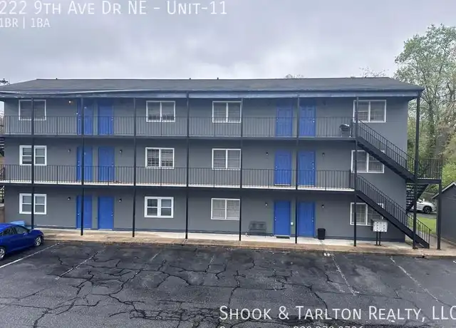 Property at 222 9th Avenue Dr NE Unit -11, Hickory, NC, 28601, 1 bed, 1 bath, [object Object]