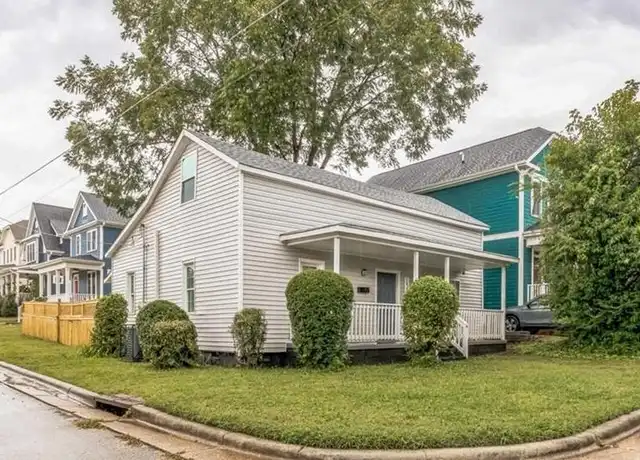 Property at 1512 Pender St, Raleigh, NC, 27610, 3 beds, 2 baths, [object Object]
