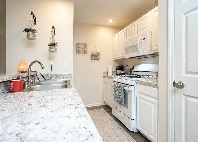 Property at Tiffany Lakes - 6345 Cooper Rd, Columbus, OH, 43231, 2 beds, 2-2.5 baths, [object Object]