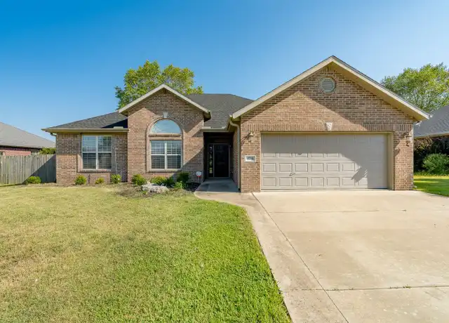 Property at 4720 W Trail Dust St, Fayetteville, AR, 72704, 3 beds, 2 baths, [object Object]