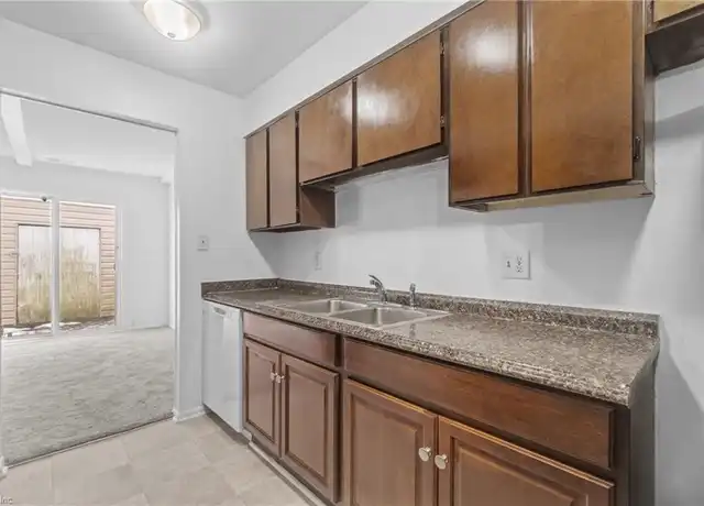 Property at 150 Tower Dr, Virginia Beach, VA, 23462, 4 beds, 2.5 baths, [object Object]