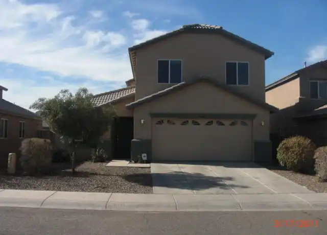 Property at 6241 W Encinas Ln, Phoenix, AZ, 85043, 4 beds, 2.5 baths, [object Object]