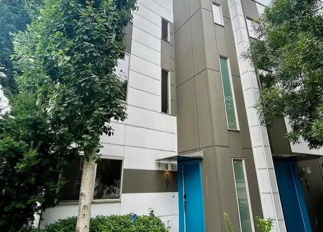 Property at 707 McGraw St, Seattle, WA, 98109, 2 beds, 2 baths, [object Object]