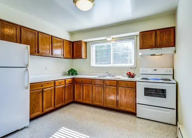 Property at Franklin Arms - 161 Franklin Corner Rd, Lawrence Township, NJ, 08648, 1-2 bed, 1 bath, [object Object]
