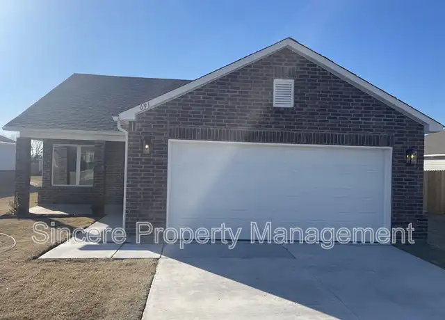 Property at 691 N Redbud Ave, Beggs, OK, 74421, 3 beds, 2 baths, [object Object]