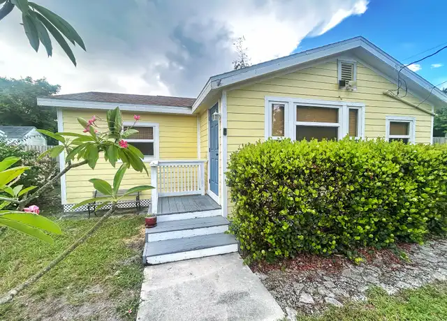 Property at 3268 SE Golden Gate Ave, Stuart, FL, 34997, 1 bed, 2 baths, [object Object]