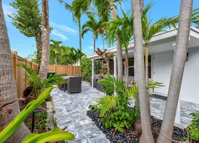 Property at 1215 NE 14th Ave, Fort Lauderdale, FL, 33304, 2 beds, 1 bath, [object Object]