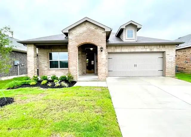 Property at 5317 Star Bright Dr, Fort Worth, TX, 76179, 4 beds, 2 baths, [object Object]