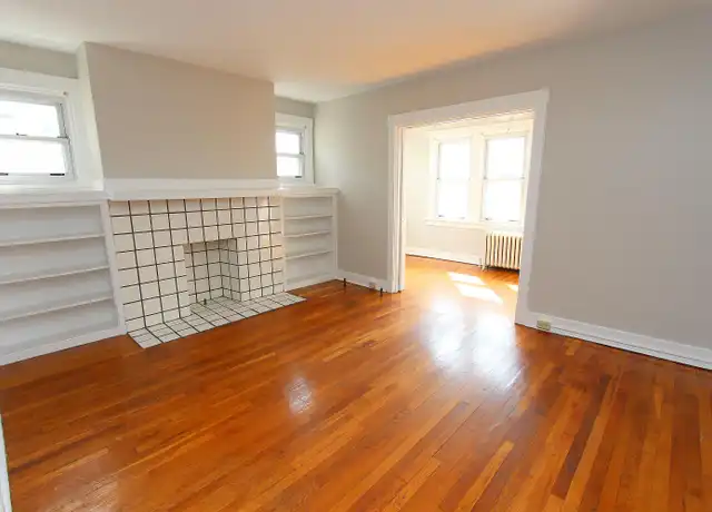Property at 2700 Broadway Ave Unit 3, Pittsburgh, PA, 15216, 2 beds, 1 bath, [object Object]