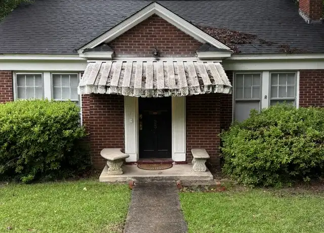 Property at 123 Harden St, Columbia, SC, 29205, 3 beds, 2 baths, [object Object]