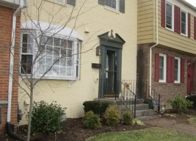 Property at 109 Yorkshire Ct, Blacksburg, VA, 24060, 3 beds, 2.5 baths, [object Object]