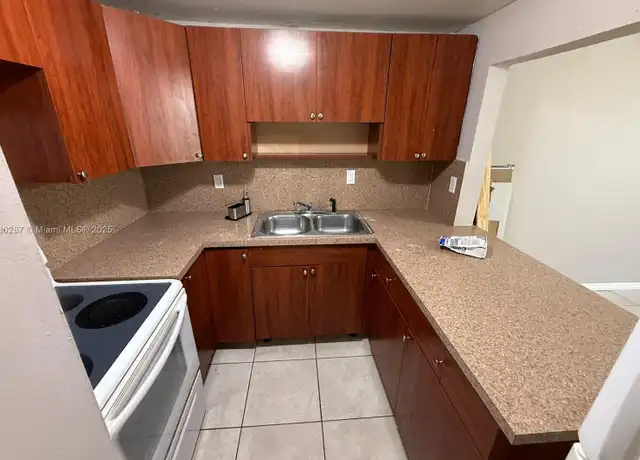Property at 10090 NW 80th Ct #1117, Hialeah Gardens, FL, 33016, 1 bed, 1.5 baths, [object Object]