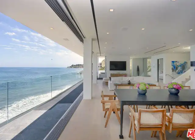 Property at 26122 Pacific Coast Hwy, Malibu, CA, 90265, 5 beds, 6 baths, [object Object]