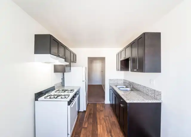 Property at 1441 13th St Unit 1425, Imperial Beach, CA, 91932, 2 beds, 1 bath, [object Object]