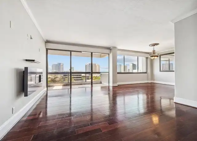 Property at 49 Briar Hollow Ln #1006, Houston, TX, 77027, 2 beds, 2 baths, [object Object]