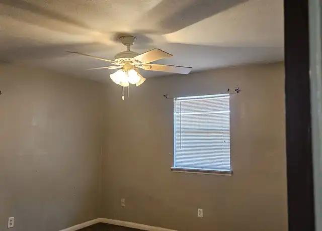Property at 228 Manson Ave Unit A, Metairie, LA, 70001, 2 beds, 1 bath, [object Object]