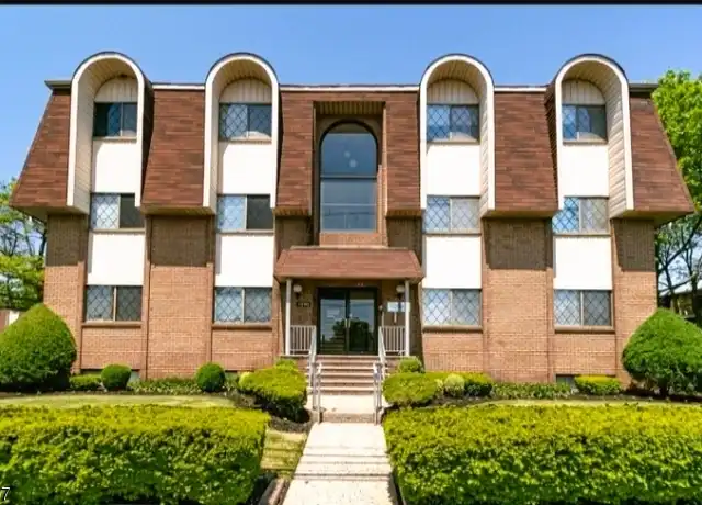 Property at 1150 W Saint Georges Ave Unit A12, Linden, NJ, 07036, 1 bed, 2 baths, [object Object]