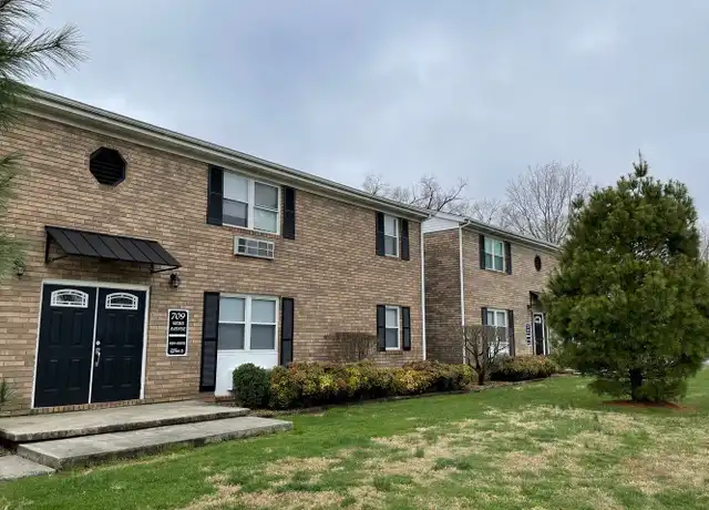 Property at 709 Webb Ave, Crossville, TN, 38555, 1 bed, 1 bath, [object Object]