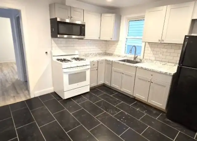 Property at 14 Triton Ter Unit 1, Newark, NJ, 07104, 3 beds, 1 bath, [object Object]