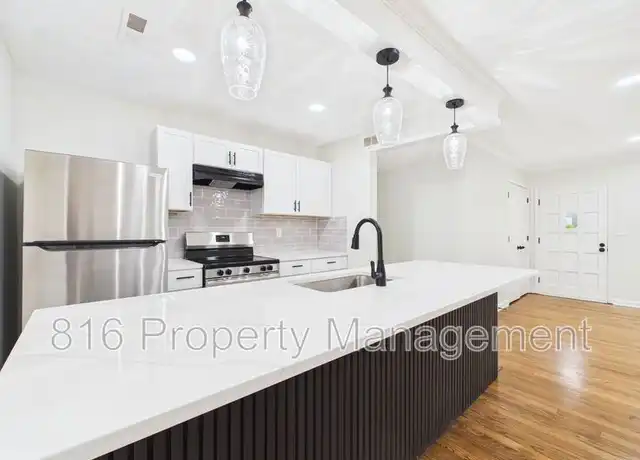 Property at 6420 W 81st Ter, Overland Park, KS, 66204, 3 beds, 1 bath, [object Object]