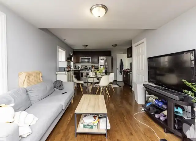 Property at 2335 W Moffat St, Chicago, IL, 60647, 2 beds, 1 bath, [object Object]
