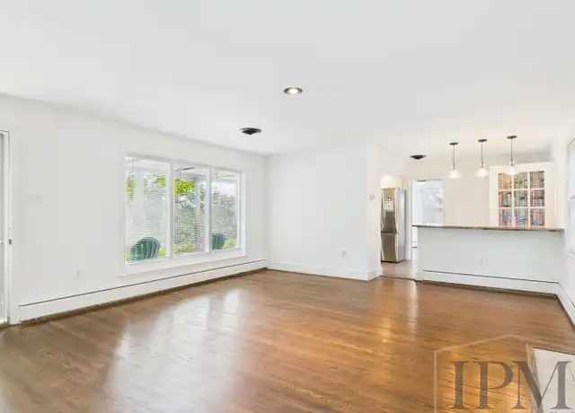 Property at 1371 Irving Rd, York, PA, 17403, 3 beds, 1 bath, [object Object]