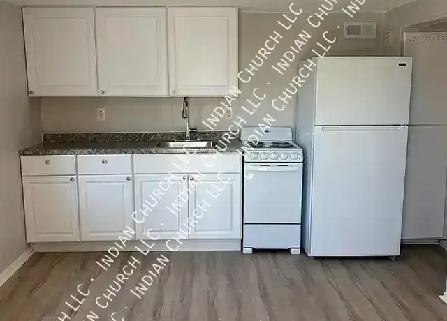 Property at 4260 S Park Ave Unit 4, Buffalo, NY, 14219, 1 bed, 1 bath, [object Object]