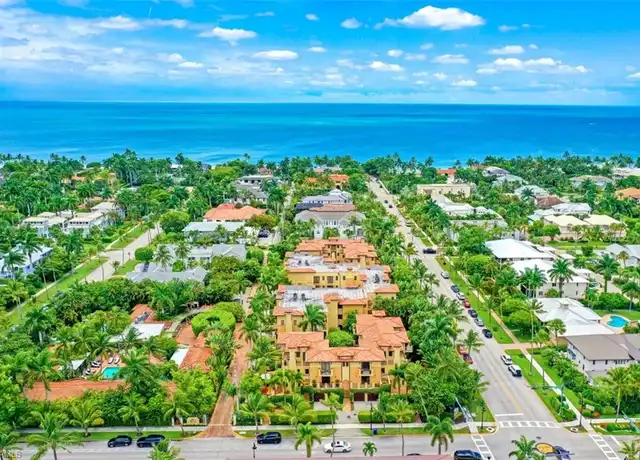 Property at 270 5th St S Unit H-2, Naples, FL, 34102, 4 beds, 4.5 baths, [object Object]