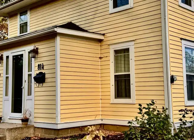 Property at 814 7th Ave SW Unit back, Rochester, MN, 55902, 4 beds, 2 baths, [object Object]