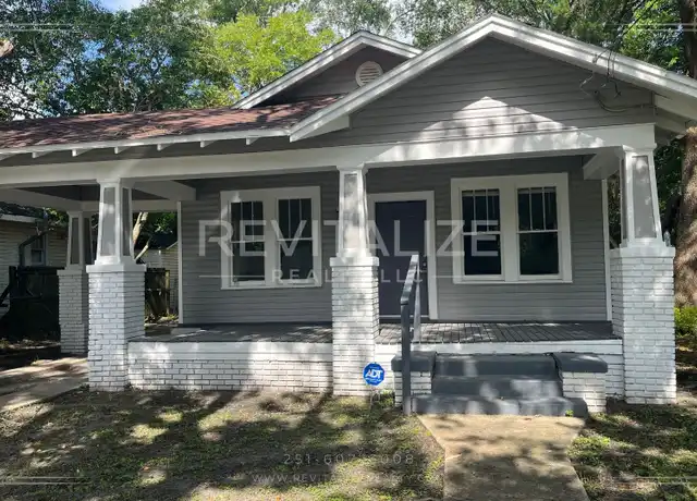 Property at 562 Flint St, Mobile, AL, 36604, 3 beds, 2 baths, [object Object]