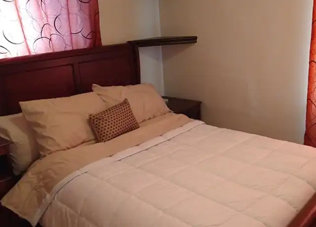 Property at 26 Bayard St Unit 2A, Dedham, MA, 02026, 3 beds, 1 bath, [object Object]