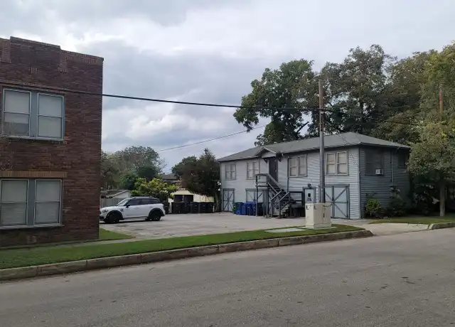 Property at 703 W French Pl #5, San Antonio, TX, 78212, 1 bed, 1 bath, [object Object]