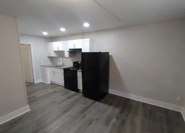 Property at 2150 Inwood Ter Unit 12, Jacksonville, FL, 32207, 1 bed, 1 bath, [object Object]