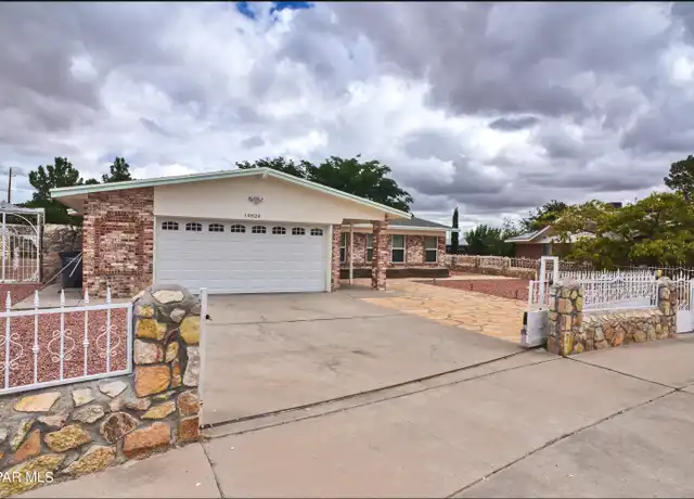 Property at 10824 Pico Norte Rd, El Paso, TX, 79935, 3 beds, 2 baths, [object Object]