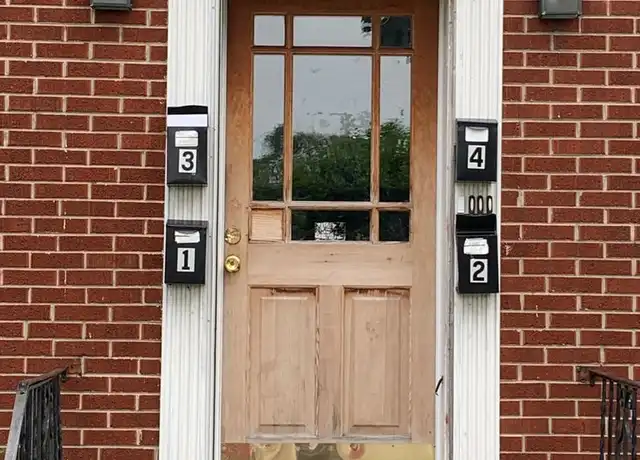 Property at 4435 W Capitol Dr Unit 4435-3, Milwaukee, WI, 53216, 2 beds, 1 bath, [object Object]