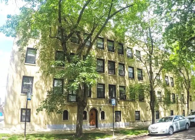 Property at 2634 W Glenlake Ave Unit C3, Chicago, IL, 60659, 2 beds, 2 baths, [object Object]