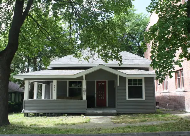 Property at 415 NE Oak St, Pullman, WA, 99163, 3 beds, 2 baths, [object Object]